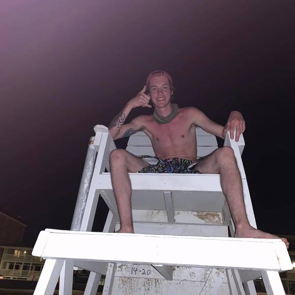 Meet your Posher, Christopher - Picture 1 of 1